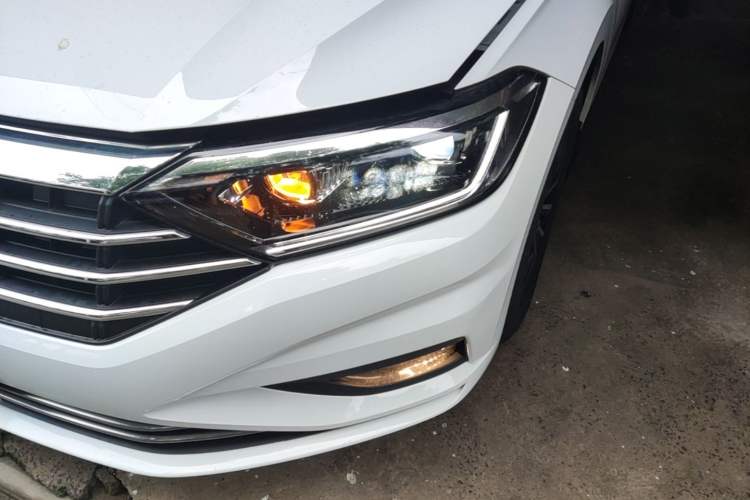 Used Volkswagen Sagitar 2020 280TSI DSG Comfort Version China VI Standard Left Front Headlight