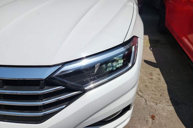 Used Volkswagen Sagitar 2020 280TSI DSG Comfort Version China VI Standard Left Front Headlight