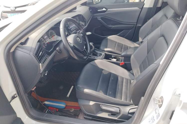 Used Volkswagen Sagitar 2020 200TSI DSG Comfort Version China VI Standard Left Front Seat