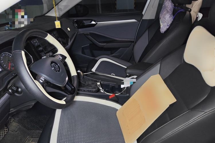 Used Volkswagen Sagitar 2020 280TSI DSG Comfort Version China VI Standard Left Front Seat