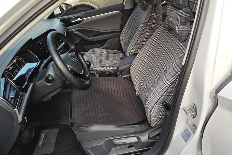 Used Volkswagen Sagitar 2020 280TSI DSG Comfort Version China VI Standard Left Front Seat