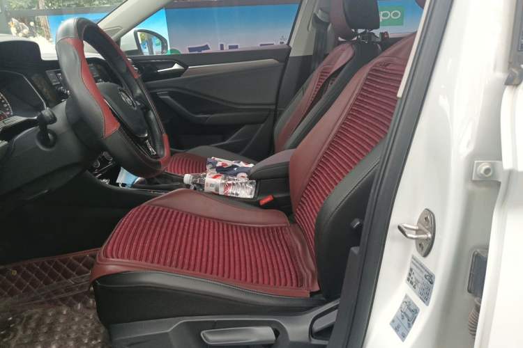 Used Volkswagen Sagitar 2020 200TSI DSG Comfort Version China VI Standard Left Front Seat
