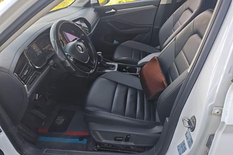 Used Volkswagen Sagitar 2020 200TSI DSG Comfort Version China VI Standard Left Front Seat