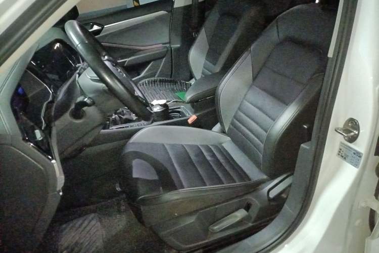 Used Volkswagen Sagitar 2020 280TSI DSG Comfort Version China VI Standard Left Front Seat