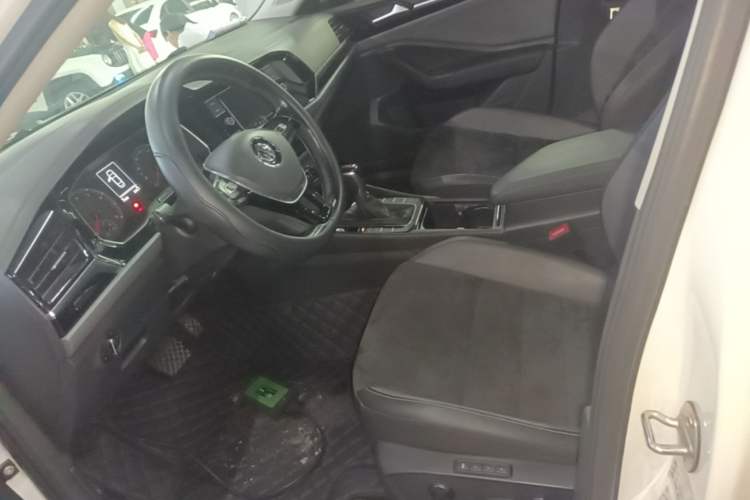 Used Volkswagen Sagitar 2020 280TSI DSG Luxury Version China VI Standard Left Front Seat