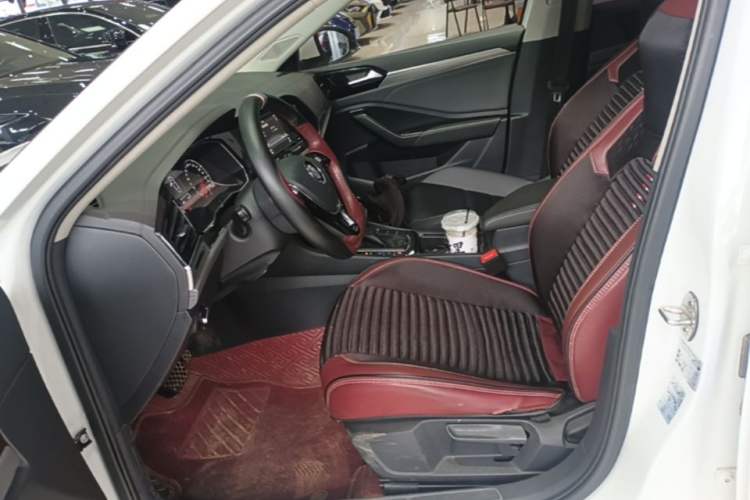 Used Volkswagen Sagitar 2020 280TSI DSG Comfort Version China VI Standard Left Front Seat
