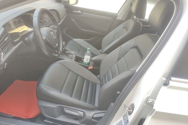 Used Volkswagen Sagitar 2020 200TSI DSG Comfort Version China VI Standard Left Front Seat