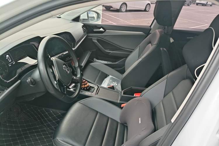 Used Volkswagen Sagitar 2020 280TSI DSG Comfort Version China VI Standard Left Front Seat
