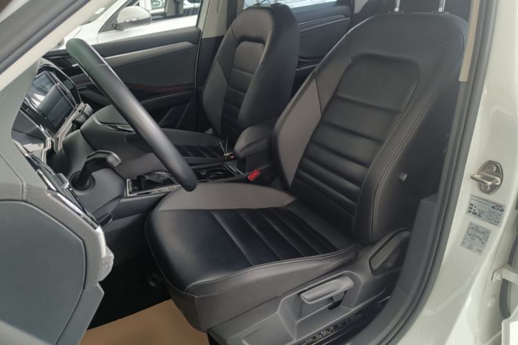 Used Volkswagen Sagitar 2020 280TSI DSG Comfort Version China VI Standard Left Front Seat