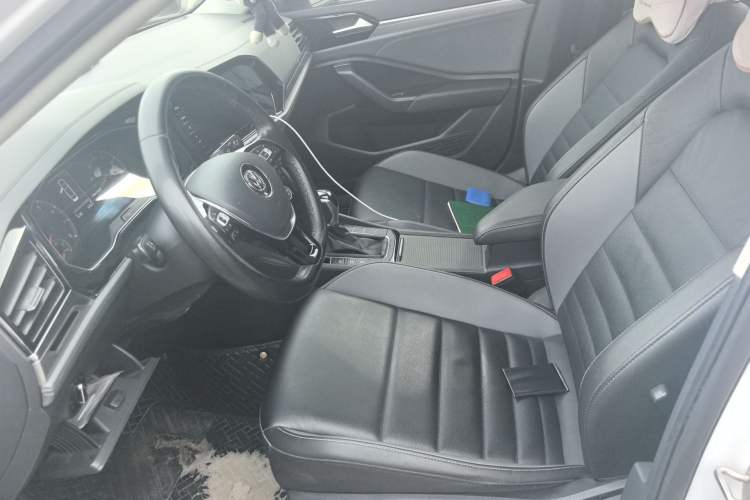 Used Volkswagen Sagitar 2020 280TSI DSG Comfort Version China VI Standard Left Front Seat