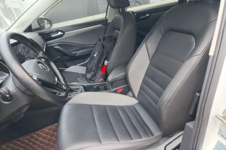 Used Volkswagen Sagitar 2020 280TSI DSG Comfort Version China VI Standard Left Front Seat
