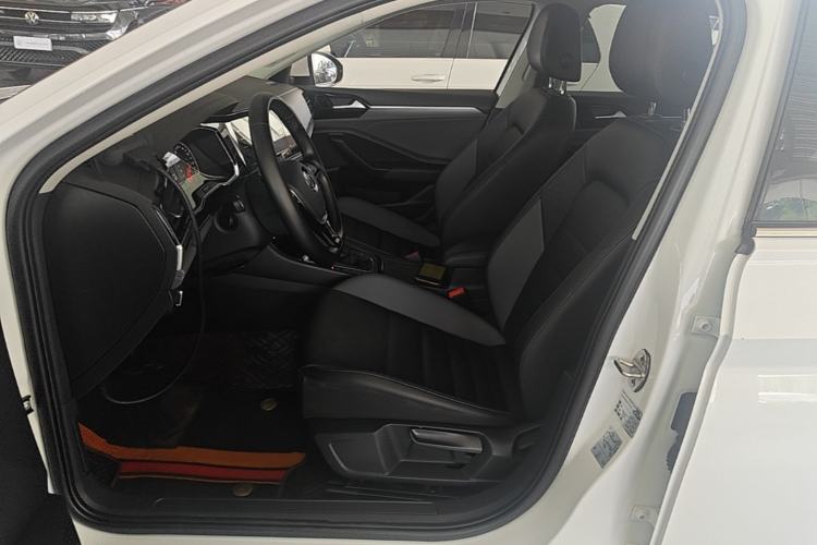 Used Volkswagen Sagitar 2020 280TSI DSG Comfort Version China VI Standard Left Front Seat