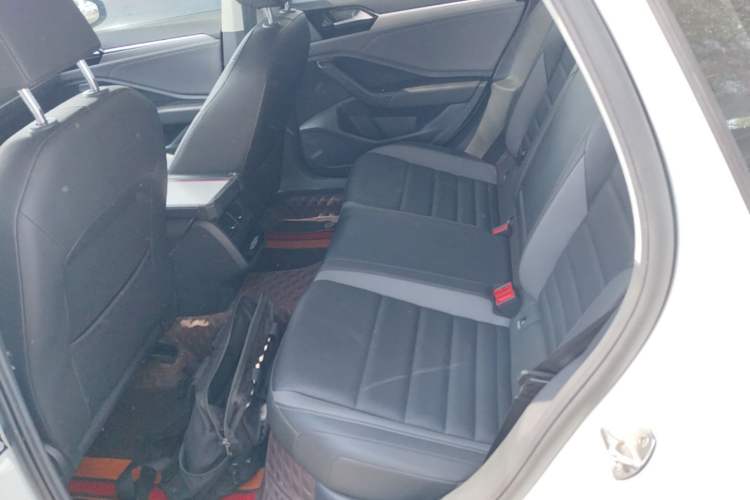 Used Volkswagen Sagitar 2020 200TSI DSG Comfort Version China VI Standard Left Rear Seat