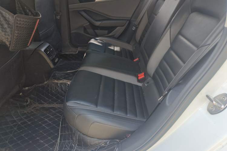 Used Volkswagen Sagitar 2020 200TSI DSG Comfort Version China VI Standard Left Rear Seat