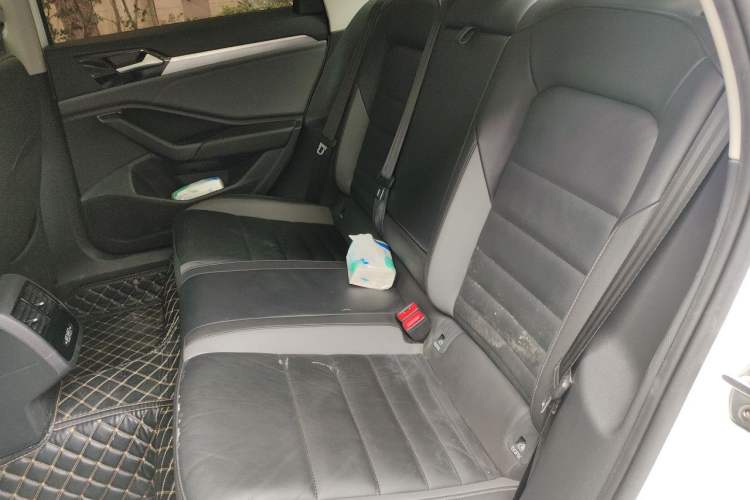 Used Volkswagen Sagitar 2020 280TSI DSG Comfort Version China VI Standard Left Rear Seat