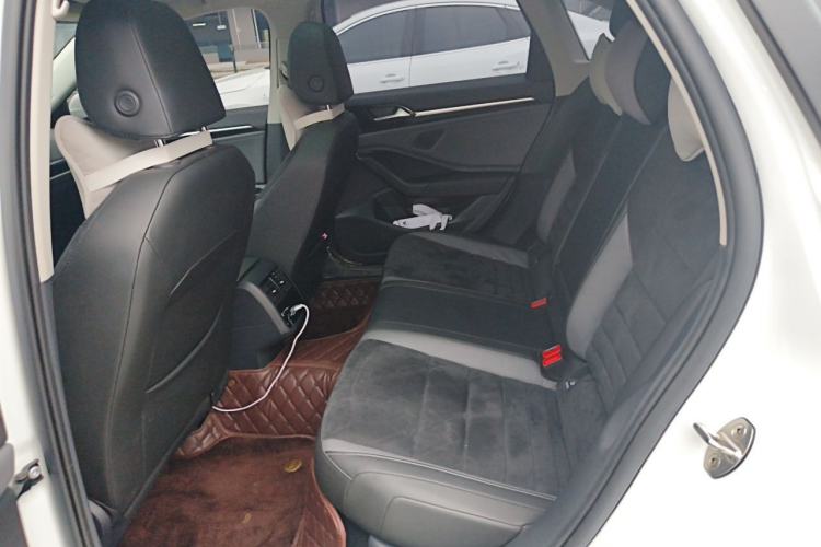 Used Volkswagen Sagitar 2020 280TSI DSG Luxury Version China VI Standard Left Rear Seat