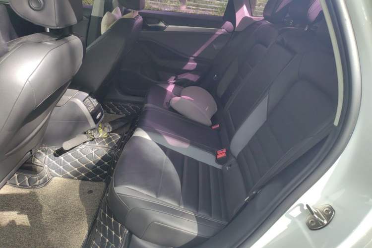 Used Volkswagen Sagitar 2020 280TSI DSG Comfort Version China VI Standard Left Rear Seat