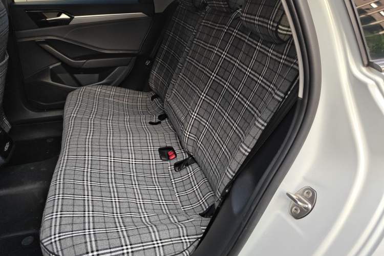 Used Volkswagen Sagitar 2020 280TSI DSG Comfort Version China VI Standard Left Rear Seat