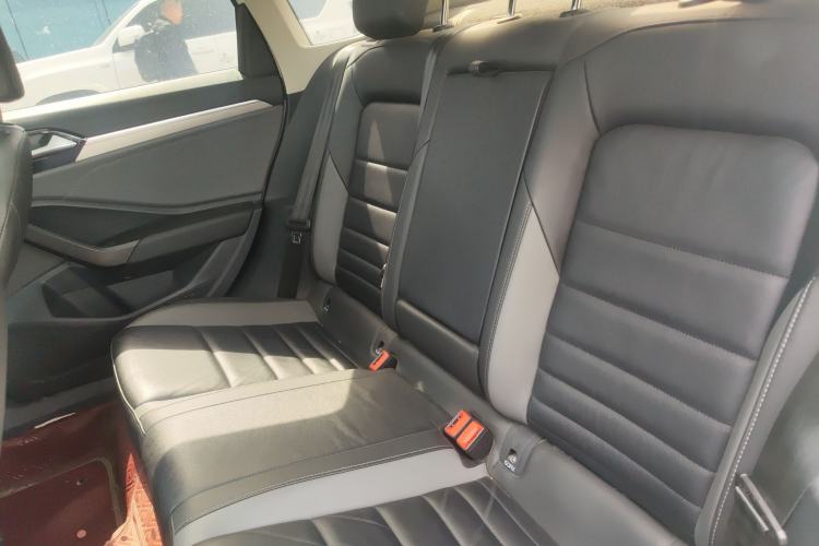 Used Volkswagen Sagitar 2020 280TSI DSG Comfort Version China VI Standard Left Rear Seat