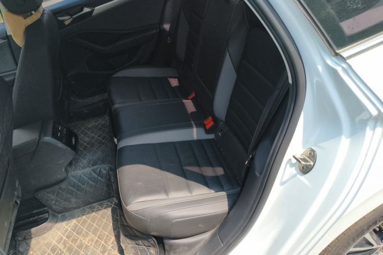 Used Volkswagen Sagitar 2020 280TSI DSG Comfort Version China VI Standard Left Rear Seat