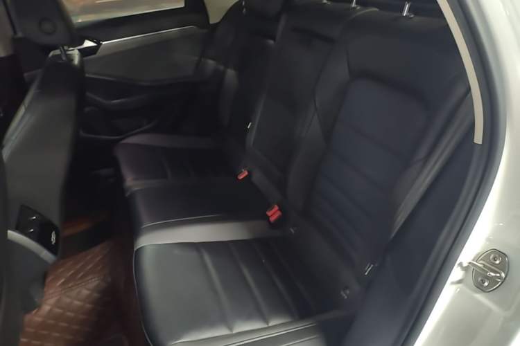 Used Volkswagen Sagitar 2020 200TSI DSG Comfort Version China VI Standard Left Rear Seat