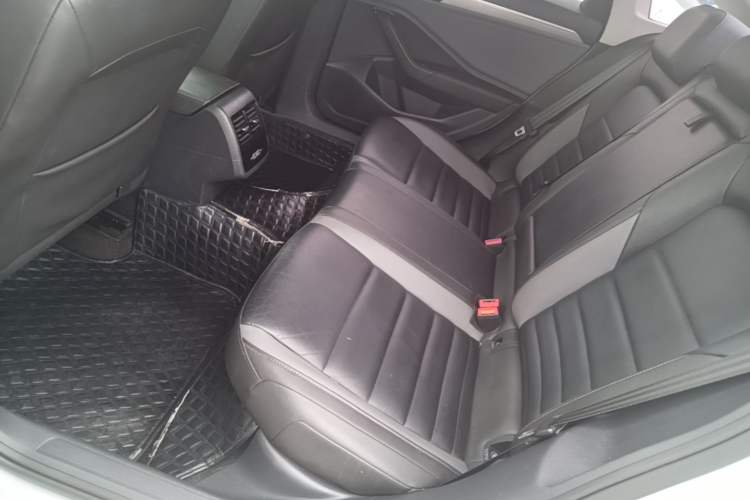 Used Volkswagen Sagitar 2020 280TSI DSG Comfort Version China VI Standard Left Rear Seat