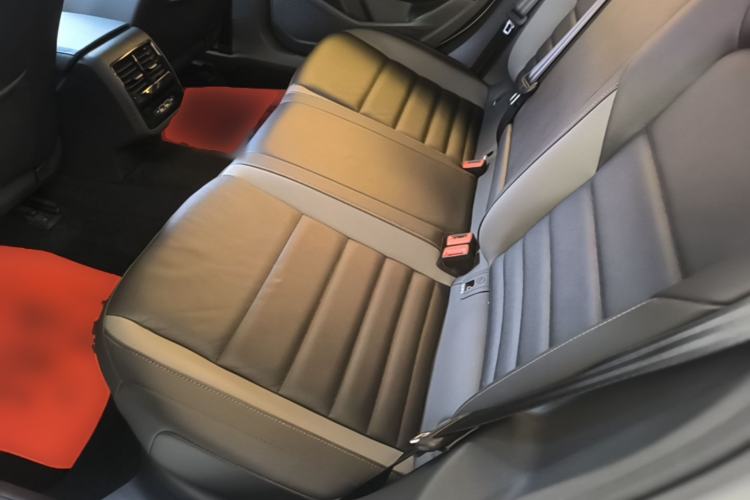 Used Volkswagen Sagitar 2020 280TSI DSG Comfort Version China VI Standard Left Rear Seat