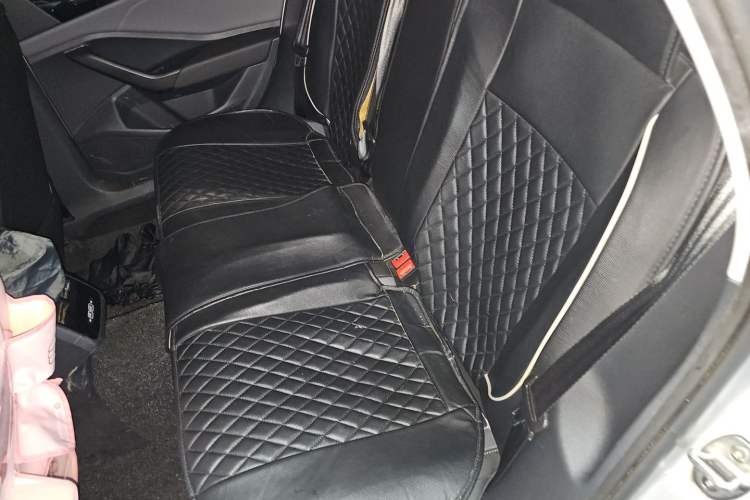 Used Volkswagen Sagitar 2020 280TSI DSG Comfort Version China VI Standard Left Rear Seat