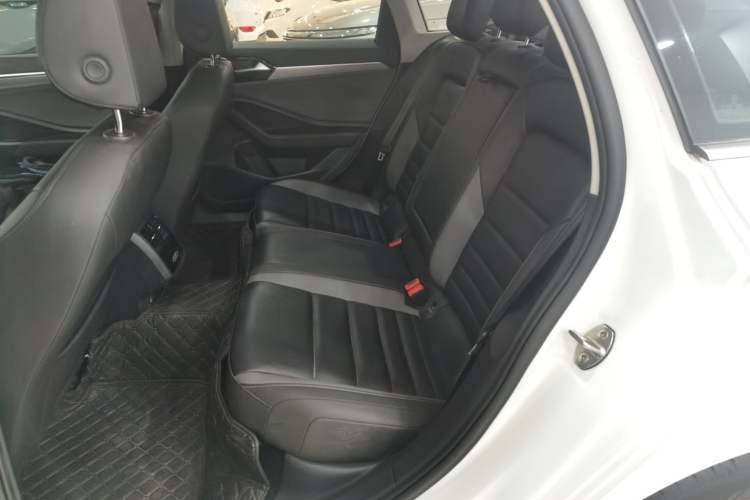 Used Volkswagen Sagitar 2020 200TSI DSG Comfort Version China VI Standard Left Rear Seat