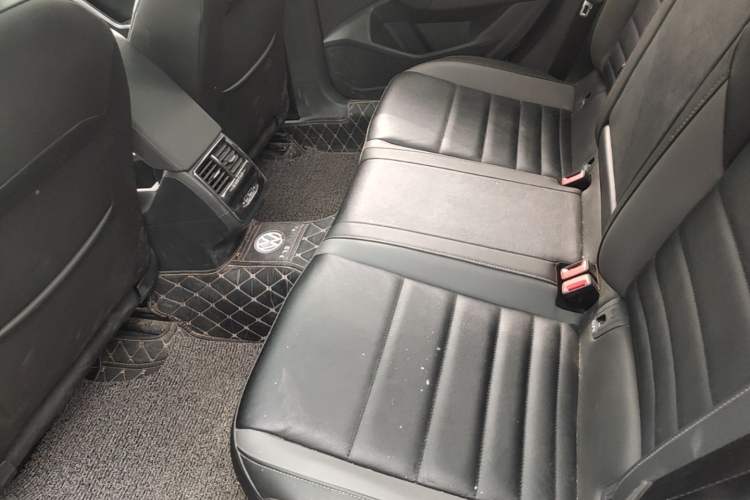 Used Volkswagen Sagitar 2020 200TSI Manual Comfort Version China VI Standard Left Rear Seat