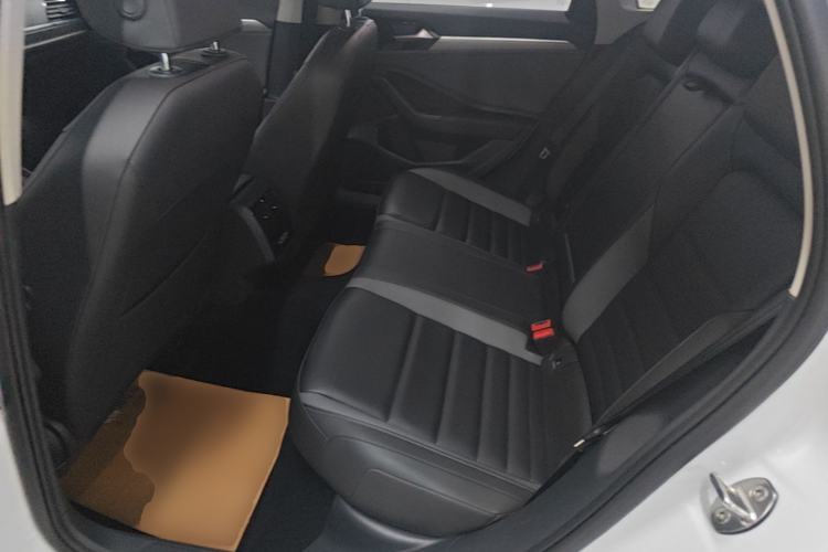 Used Volkswagen Sagitar 2020 280TSI DSG Comfort Version China VI Standard Left Rear Seat