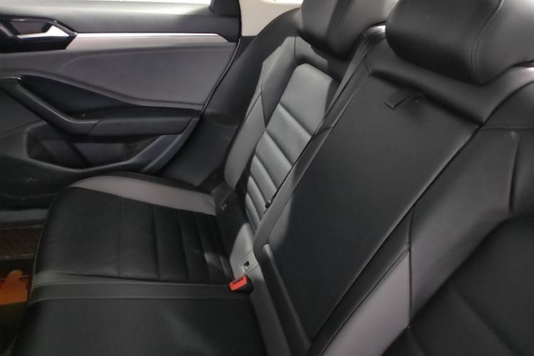 Used Volkswagen Sagitar 2020 280TSI DSG Comfort Version China VI Standard Left Rear Seat