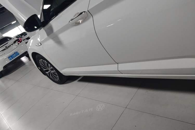 Used Volkswagen Sagitar 2020 200TSI DSG Comfort Version China VI Standard Left Side Sill