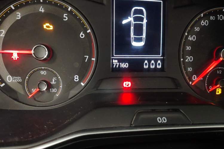 Used Volkswagen Sagitar 2020 200TSI DSG Comfort Version China VI Standard Odometer Close Up