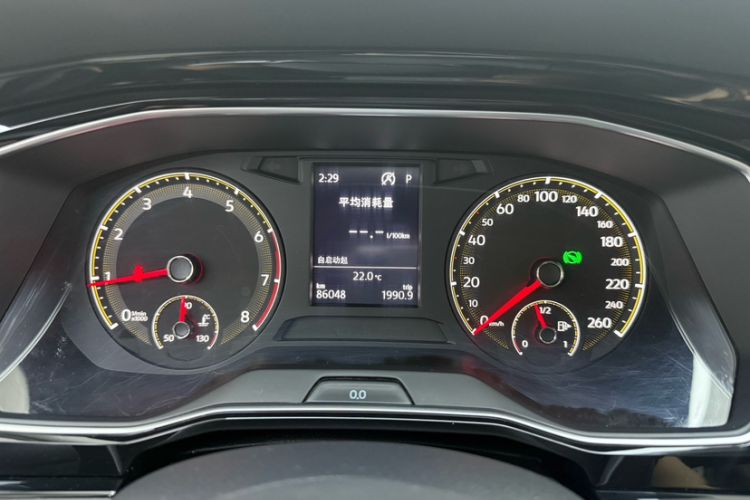 Used Volkswagen Sagitar 2020 280TSI DSG Comfort Version China VI Standard Odometer Close Up