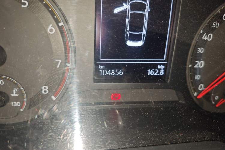 Used Volkswagen Sagitar 2020 200TSI DSG Comfort Version China VI Standard Odometer Close Up