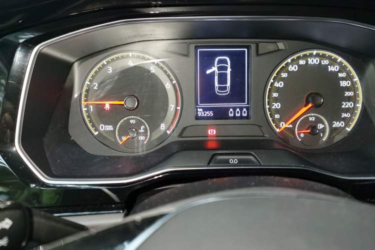 Used Volkswagen Sagitar 2020 280TSI DSG Luxury Version China VI Standard Odometer Close Up