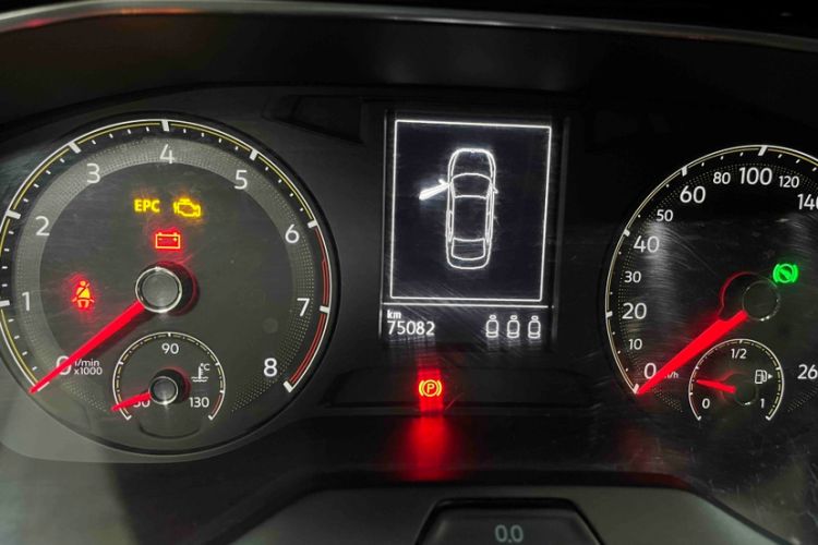 Used Volkswagen Sagitar 2020 280TSI DSG Comfort Version China VI Standard Odometer Close Up