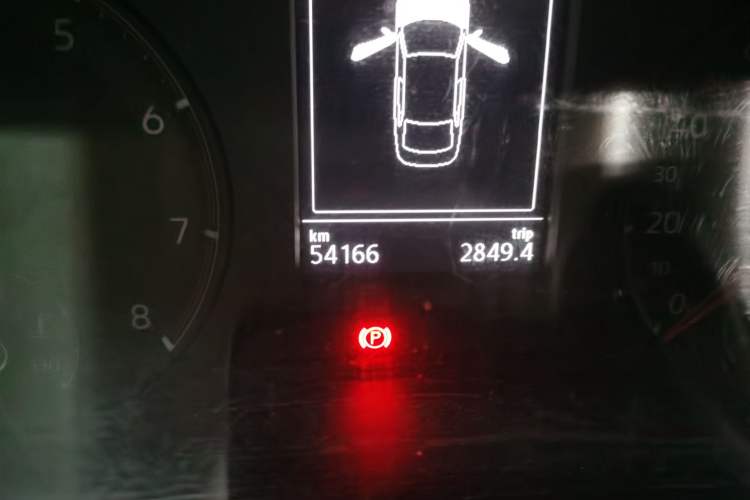 Used Volkswagen Sagitar 2020 200TSI DSG Comfort Version China VI Standard Odometer Close Up
