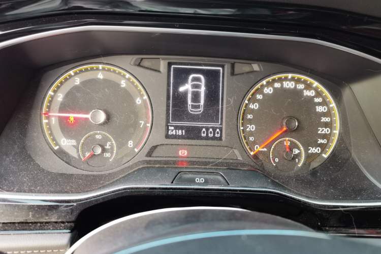 Used Volkswagen Sagitar 2020 280TSI DSG Comfort Version China VI Standard Odometer Close Up