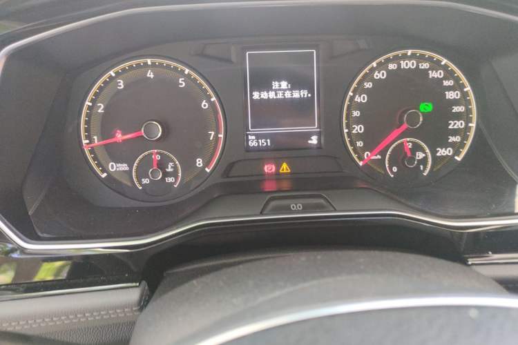 Used Volkswagen Sagitar 2020 280TSI DSG Comfort Version China VI Standard Odometer Close Up
