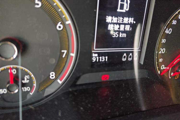Used Volkswagen Sagitar 2020 280TSI DSG Luxury Version China VI Standard Odometer Close Up