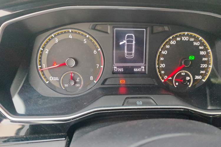 Used Volkswagen Sagitar 2020 280TSI DSG Comfort Version China VI Standard Odometer Close Up