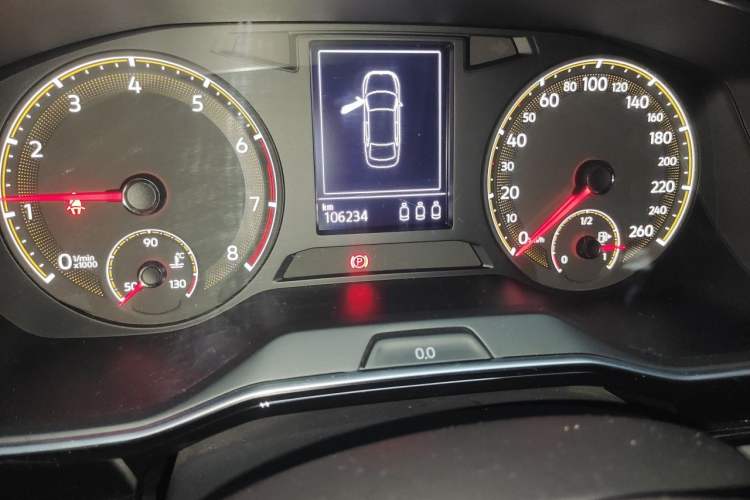 Used Volkswagen Sagitar 2020 280TSI DSG Comfort Version China VI Standard Odometer Close Up