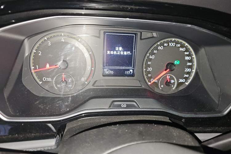 Used Volkswagen Sagitar 2020 280TSI DSG Comfort Version China VI Standard Odometer Close Up