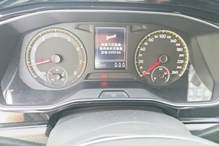 Used Volkswagen Sagitar 2020 280TSI DSG Comfort Version China VI Standard Odometer Close Up
