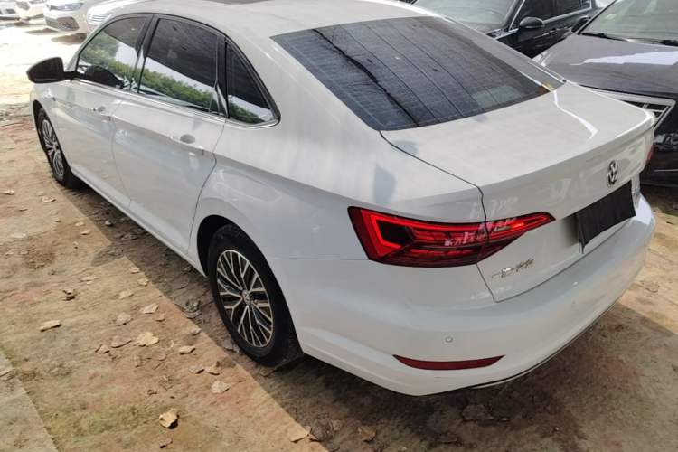 Used Volkswagen Sagitar 2020 200TSI DSG Comfort Version China VI Standard Rear Left 45 Deg