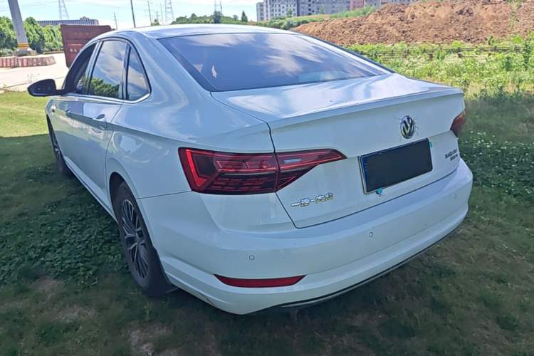 Used Volkswagen Sagitar 2020 200TSI DSG Comfort Version China VI Standard Rear Left 45 Deg