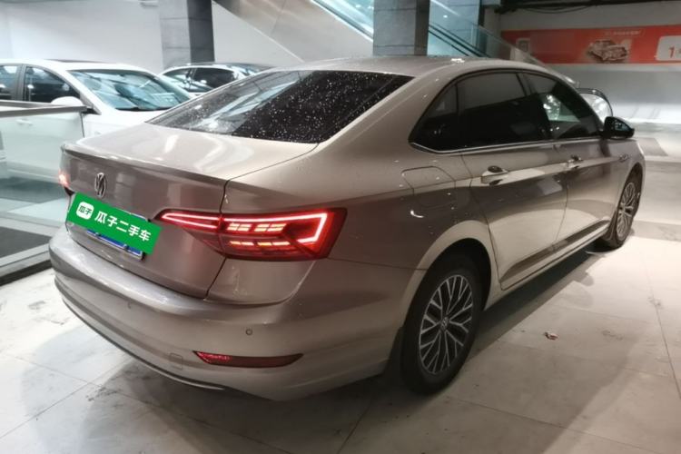 Used Volkswagen Sagitar 2020 200TSI DSG Comfort Version China VI Standard Rear Right 45 Deg