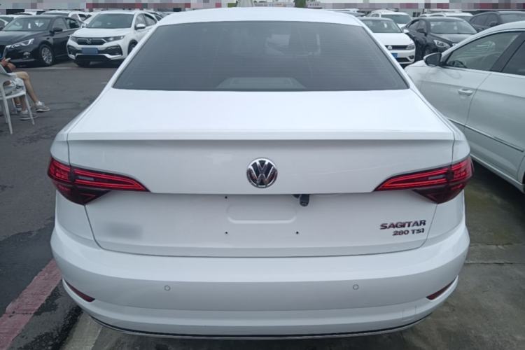 Volkswagen Sagitar 2020 — 5